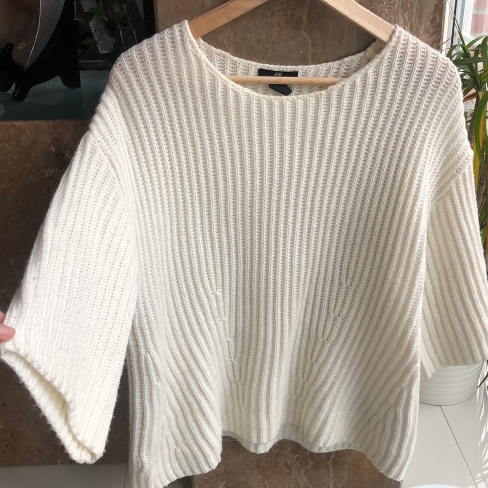 H&M White/Cream Sweater